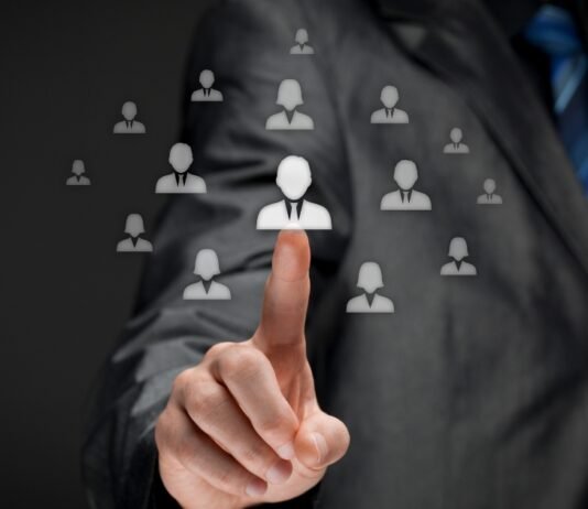 Career Resources | अपने करियर को बेहतर बनाने के लिए सर्वश्रेष्ठ संसाधनों का उपयोग करें Career Resources