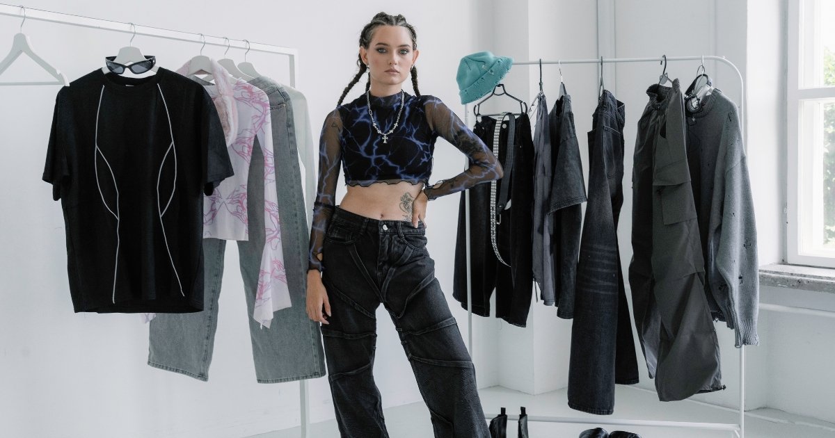 Fashion Trends | लेटेस्ट महिलाओं के कपड़ों के ट्रेंड्स | Upgrade Your Look with Latest Fashion Trends 1 Fashion Trends