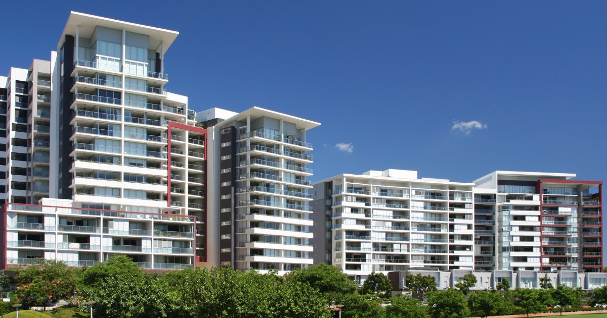 Commercial Real Estate | वाणिज्यिक रियल एस्टेट में निवेश के लाभ और सुझाव 1 Flats and Apartments