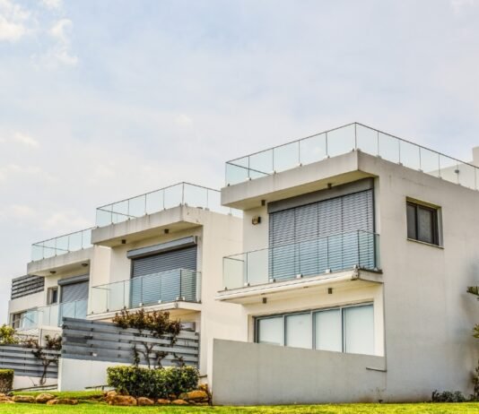 क्या आप स्वतंत्र मकान Independent House या विला खरीदने का सोच रहे हैं? जानिए इसे क्यों चुनें! Independent House