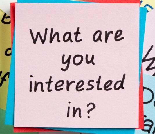 क्या आप जानते हैं, आपके कौशल और रुचियां Skills and Interests आपकी सफलता की कुंजी हैं? इन्हें पहचानें। Skills and Interests