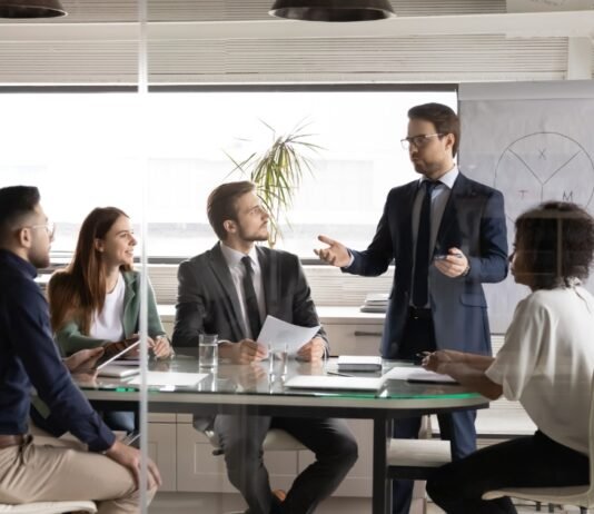 Professional Education | पेशेवर शिक्षा के 7 प्रमुख लाभ Professional Education