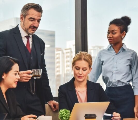 Business Management | व्यापार प्रबंधन की प्रभावी रणनीतियां | सफलता के लिए बेहतरीन सुझाव Business Management