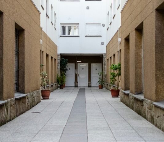 Shared Property | जानें कि साझा संपत्ति का क्या अर्थ है और इसके प्रमुख नियम क्या हैं। Shared Property